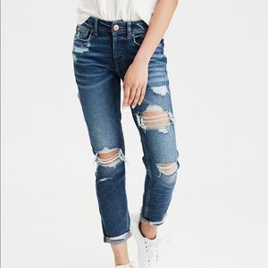 American eagle stretch tomgirl jeans